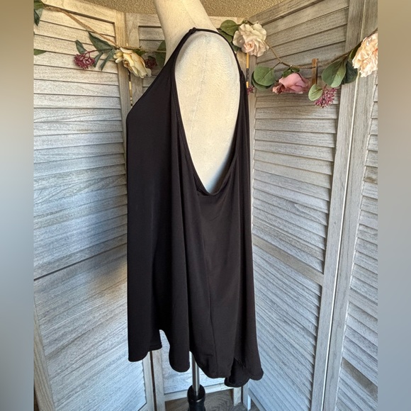FIRST LOVE Women’s SZ 3X Black V-Neck Sleeveless Blouse, VHemline, Gathered Back - Picture 7 of 16
